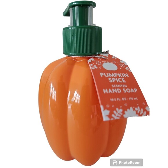 Halloween Jack O'Lantern and Pumpkin Scented Liquid Hand Soap 10.5 oz - NWT - Picture 3 of 3